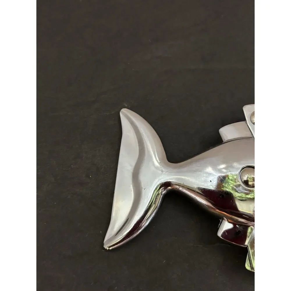 Articulated Fish Corkscrew Bottle Opener – Expandable Lazy Fish Style Barware